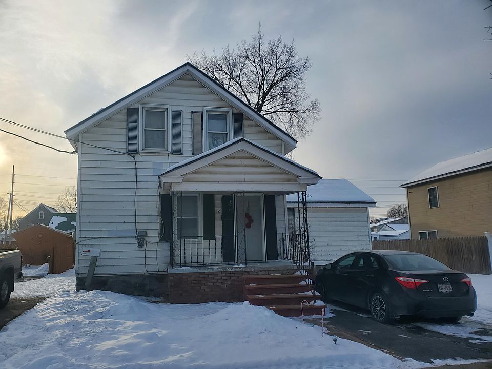 2nd image of 12 Smith St