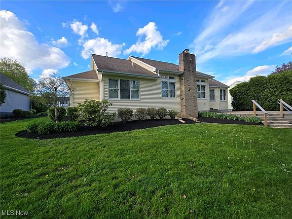 2nd image of 367 Aspen Dr NW