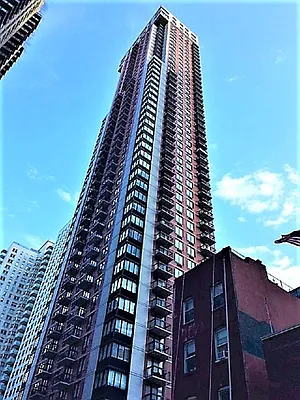 Rented by Corcoran | media 54