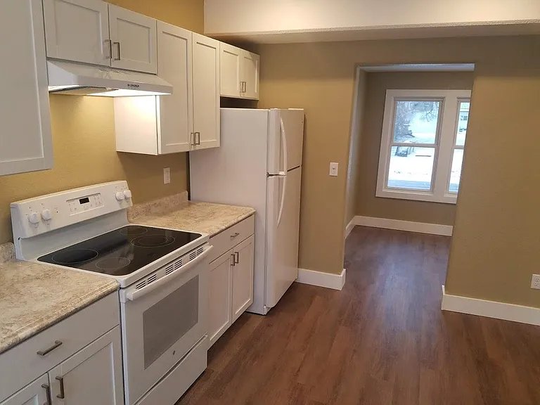 519 Humboldt Ave #LOWER — Photo 1