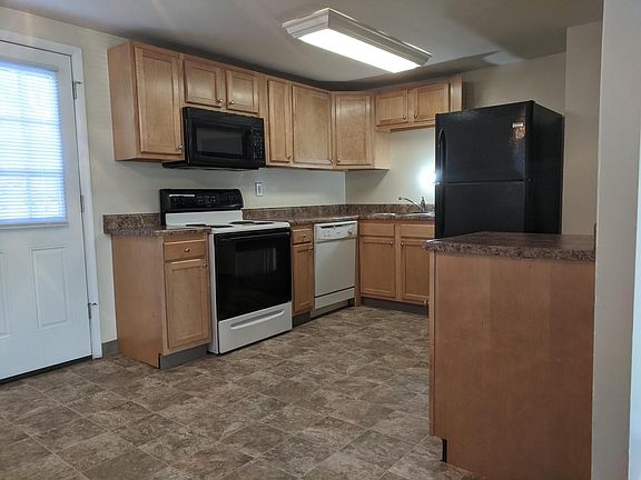 5th image of 4923 Fairway Ct