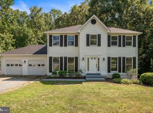 685 Verda Ln, Huntingtown, MD 20639