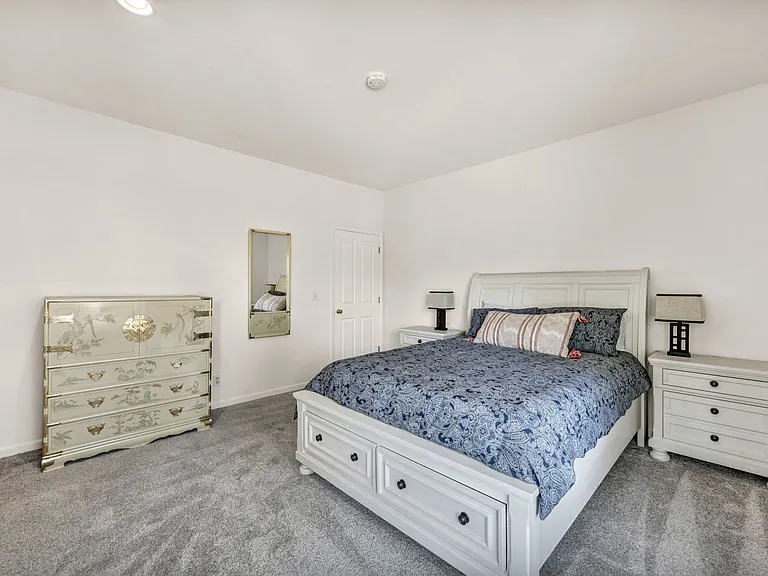 14220 W Windriver Ln — Photo 37