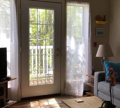 5th image of 917 Harbor House Dr Unit 7