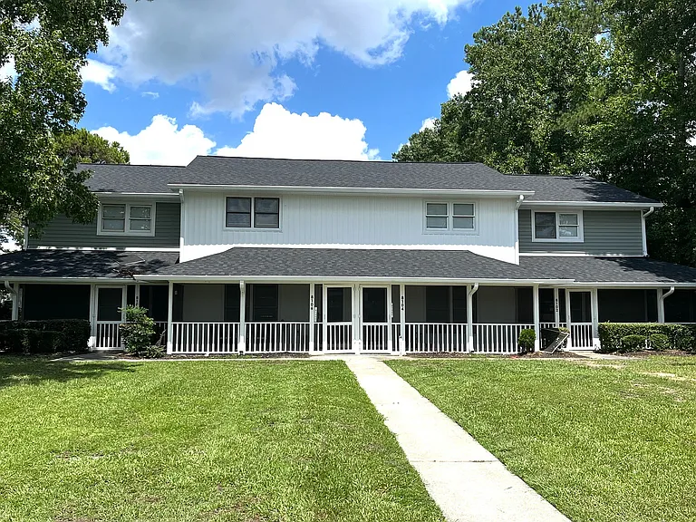 Townhome living means never any upstairs neighbors.