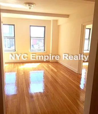 Rented by NYC Empire Realty Inc | media 27