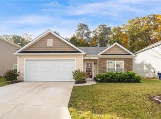 1061 Hidden Meadow Rd, Winston Salem, NC 27127