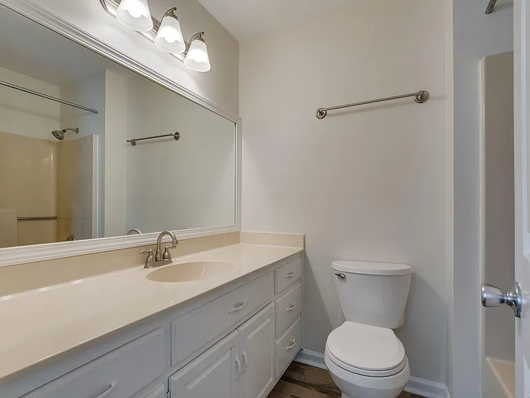 5002 Hairston Ct — Photo 16