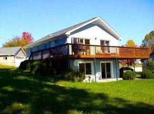 114 Gross Point Dr, Huddleston, VA 24104