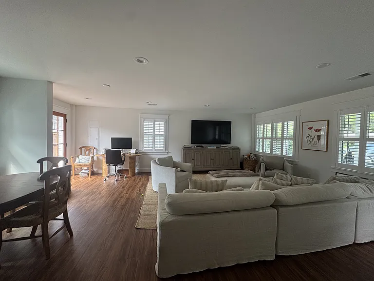 18 Ellen Ave — Photo 10