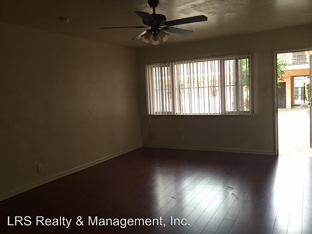 2nd image of 3839 Stevely Ave APT 06