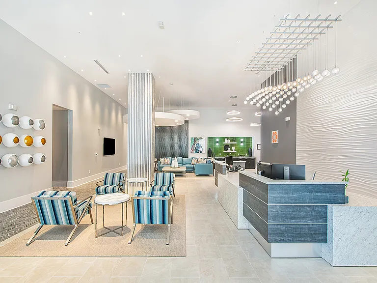 MAA Buckhead — Photo 9