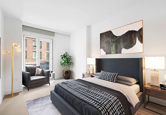 3rd image of 572 11th Ave APT 2R