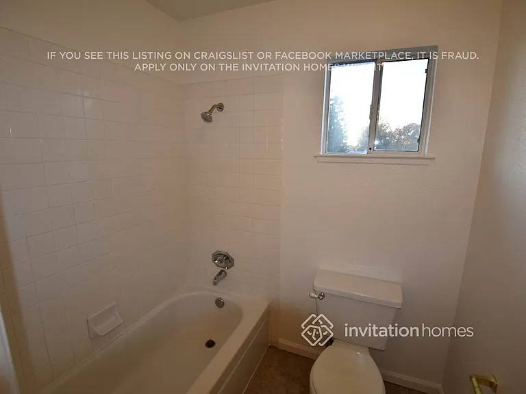 8107 Helmsdale Dr — Photo 20