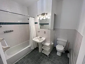 Rented by Best Apartments North Inc