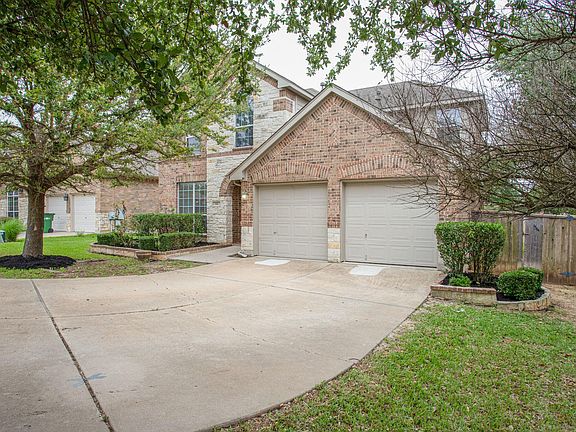 3rd image of 811 Clear Meadow Ct