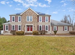 5 Saddle Ridge Rd, Andover, NJ 07821