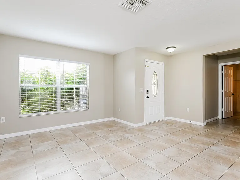 4705 Willoughby St — Photo 6