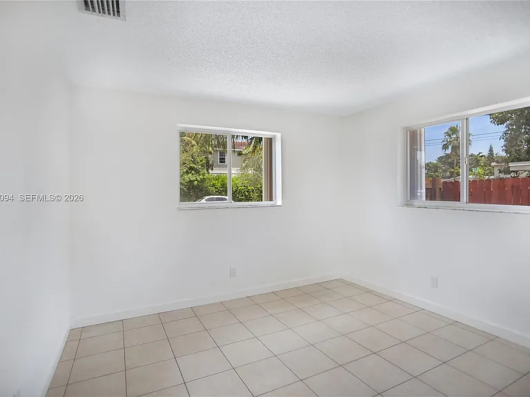 1522 SW 30th St #1 — Photo 22
