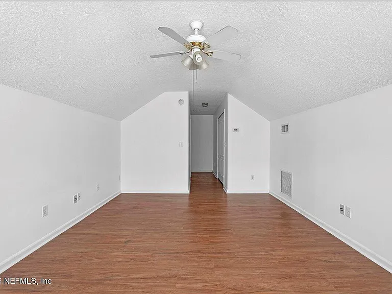 8871 Canopy Oaks Dr — Photo 37