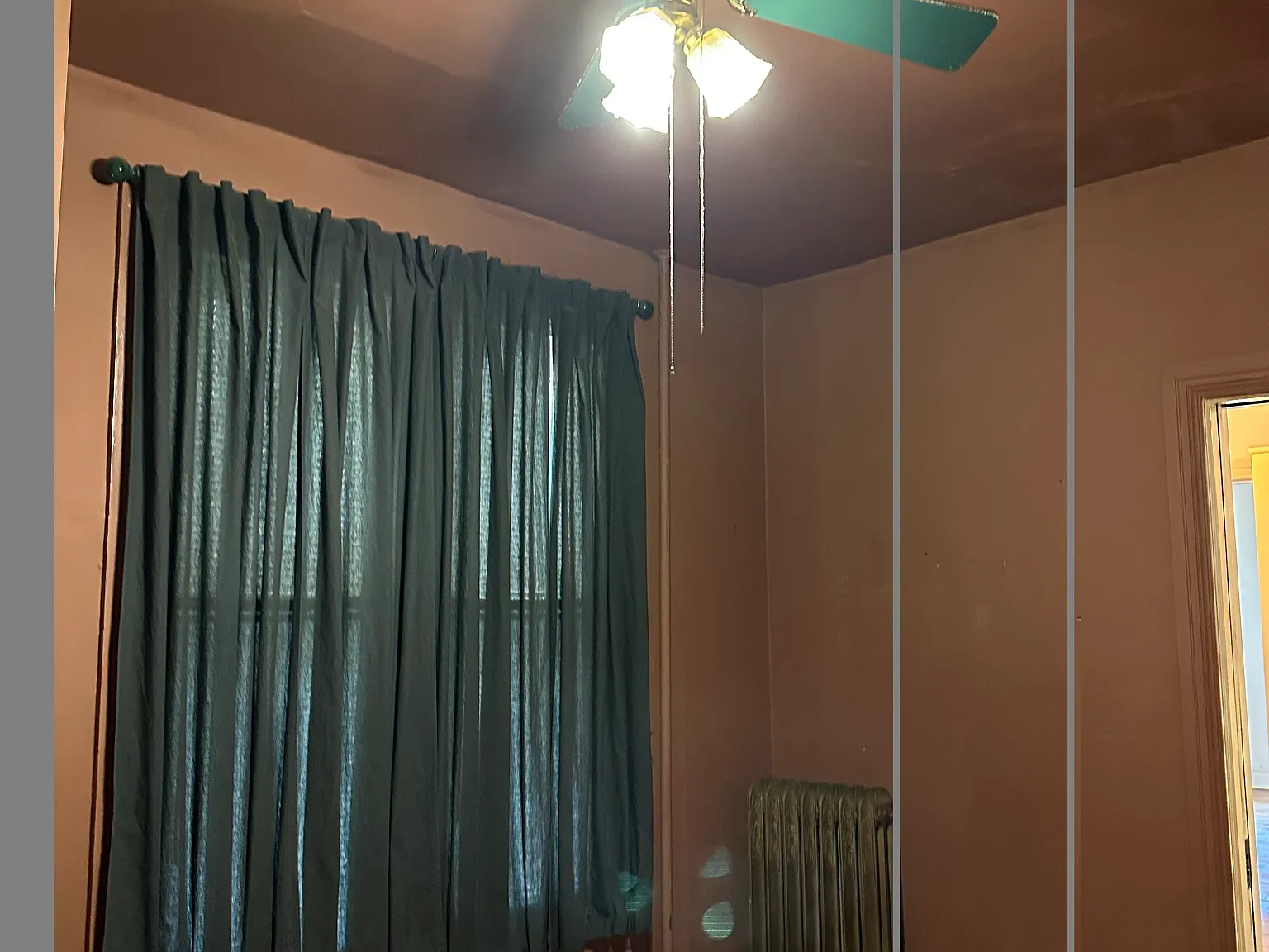 2 bed, 1000 sqft, $1,250 — Photo 4