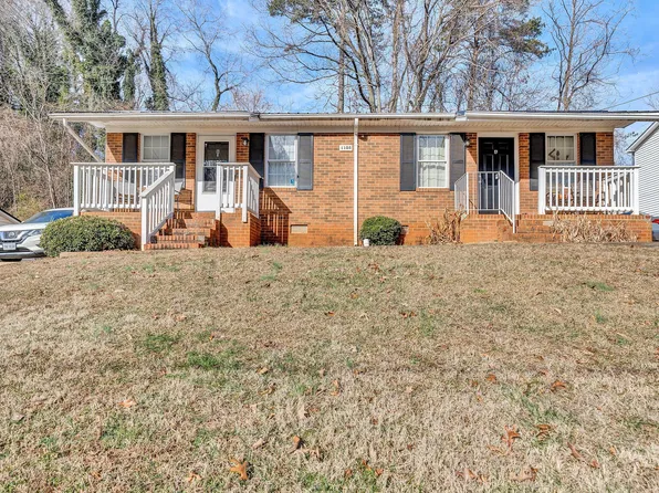 1108 Drewry Rd, Martinsville, VA 24112