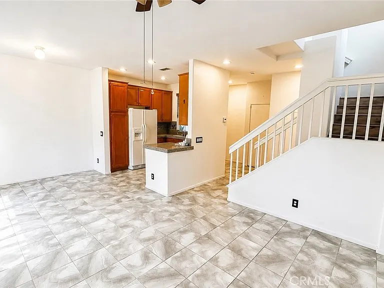 148 Seacountry Ln — Photo 4