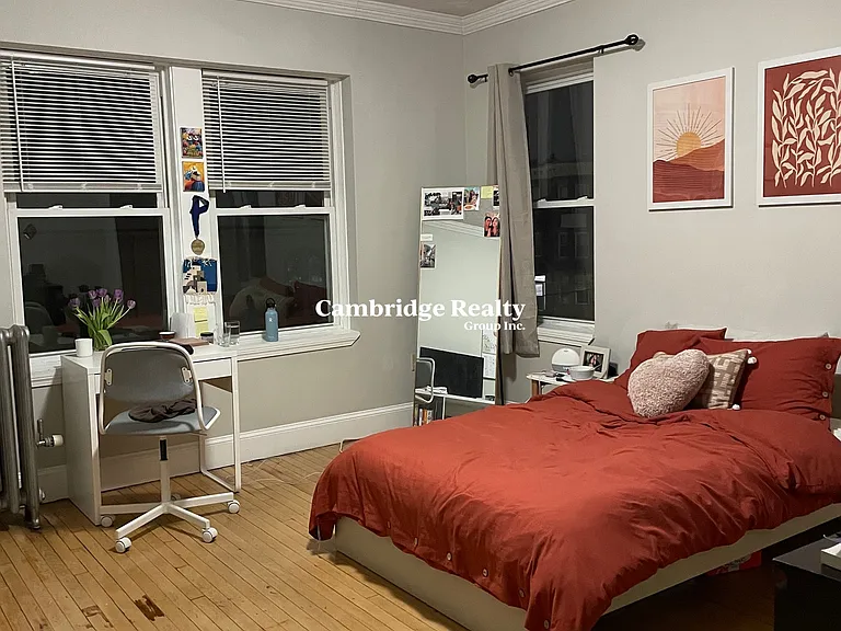 4 Farrington Ave #5T — Photo 14