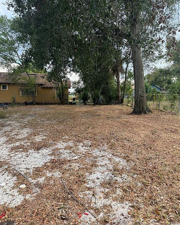 1st image of 636 W 9TH STREET LOT 13