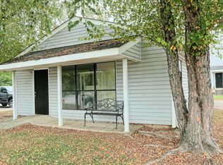 300 Neely Ave #9F, Shelbyville, TN 37160