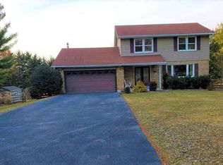 702 Yorkminster Ln, Westminster, MD 21158