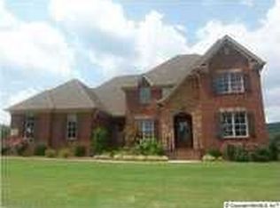 6 Vine Grove Way, Gurley, AL 35748