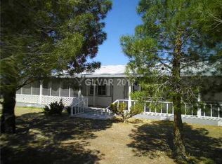 330 W Starlight Dr, Pahrump, NV 89048