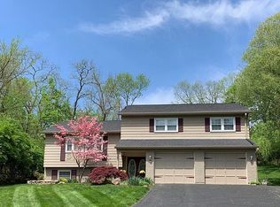 2703 Caledon Ln, Cincinnati, OH 45244