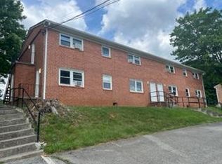 215 Nolens Hill Rd, Ferrum, VA 24088
