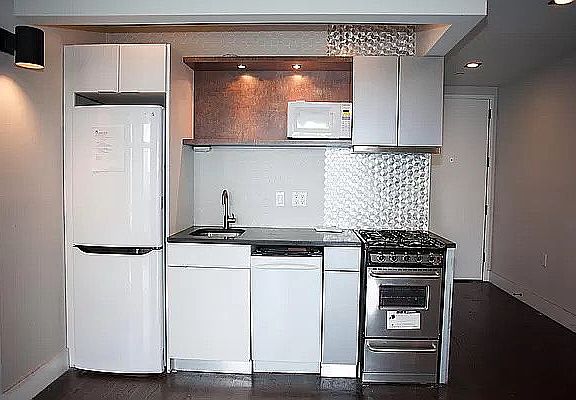 2nd image of 699 Bushwick Ave #4D