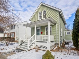 139 Eddy St, Springfield, MA 01104