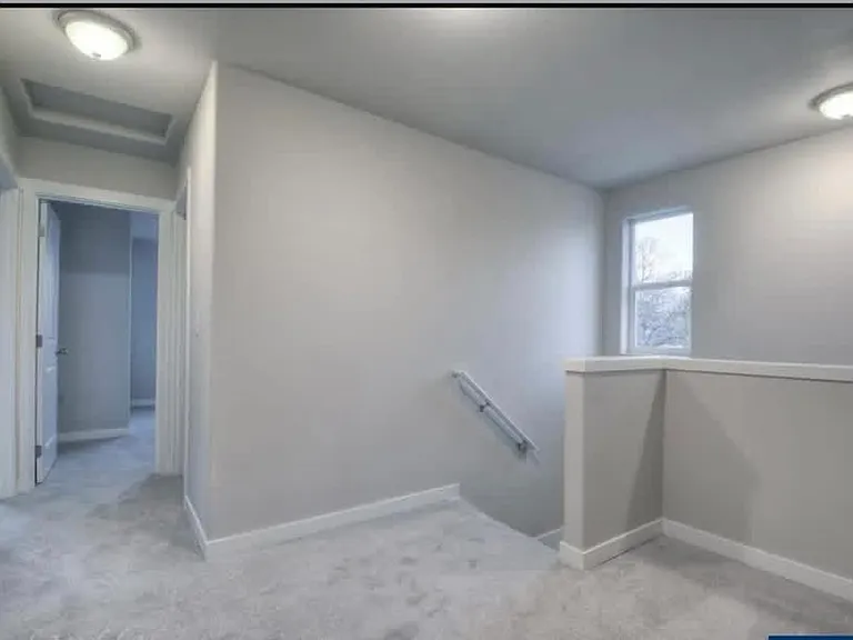 725 S 16th St — Photo 3