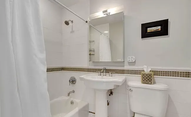 Rented by Compass | media 6