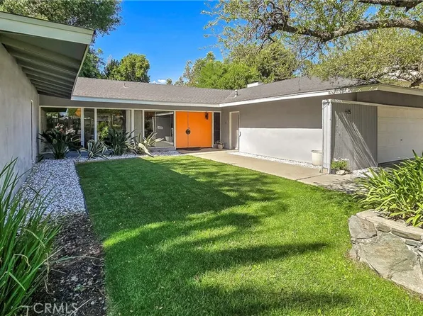 425 Bowling Green Dr, Claremont, CA 91711