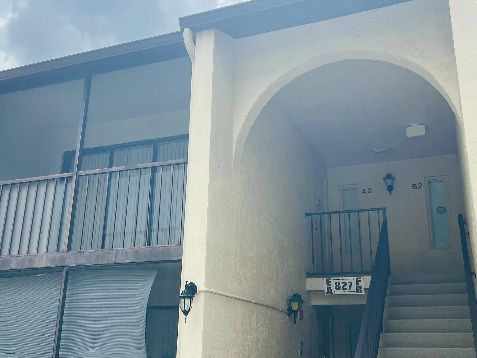 2 bed, 2.0 bath, 1111 sqft, $1,800 — Photo 2