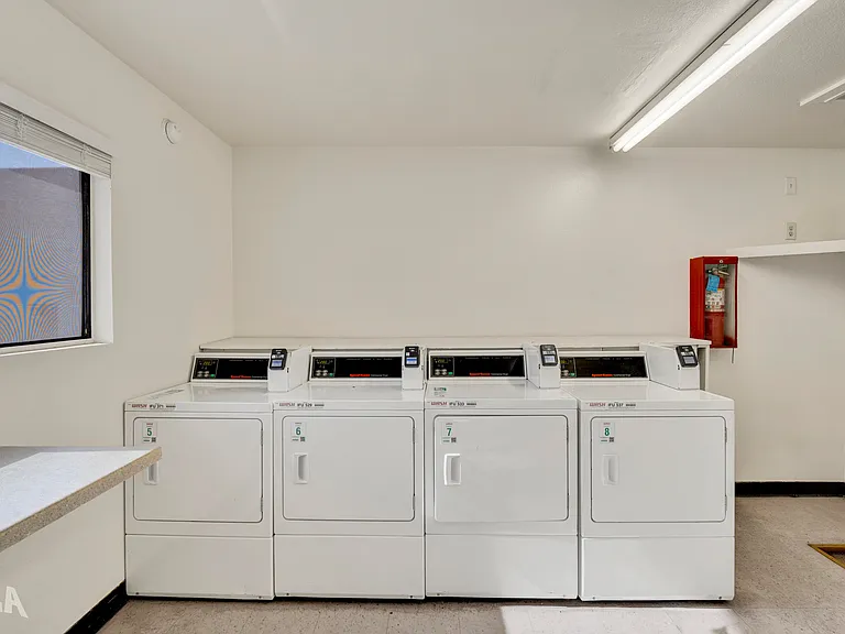 Verde Point Apartments — Photo 12