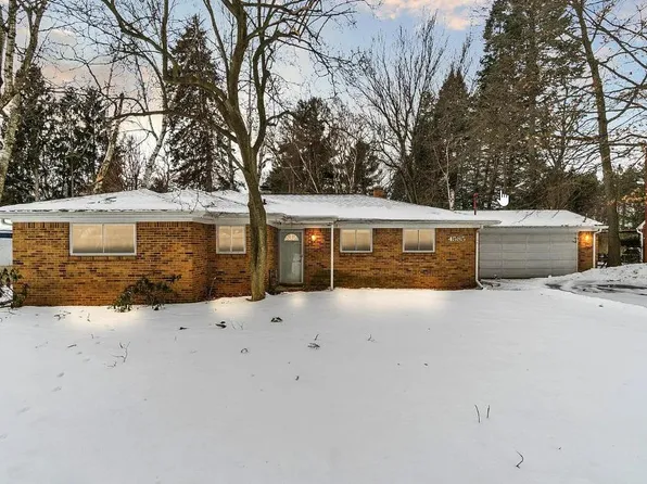 4585 Seneca Dr, Okemos, MI 48864