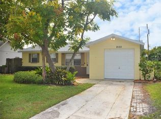 9150 Sunrise Dr, Largo, FL 33773