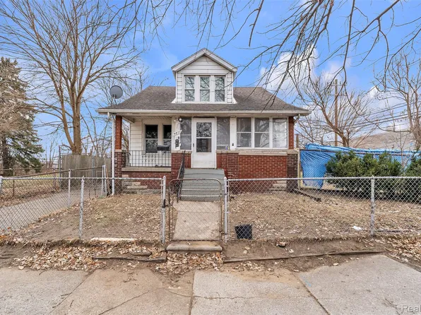 4877 Maynard St, Detroit, MI 48215