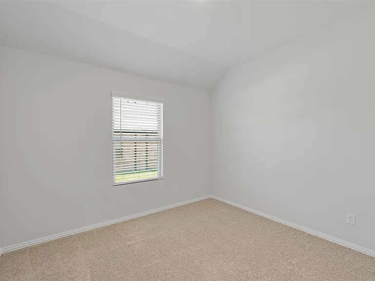 610 Ridgewood Dr — Photo 12