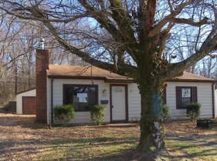 4319 Meadowridge Rd, Evansville, IN 47710