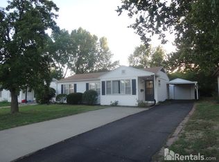 1927 SW Mission Ave, Topeka, KS 66604