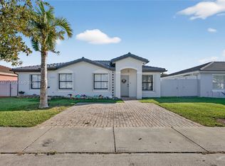 11352 SW 245th St, Homestead, FL 33032