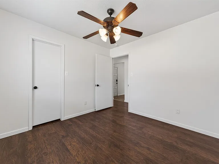 17002 Dew Drop Ln — Photo 17